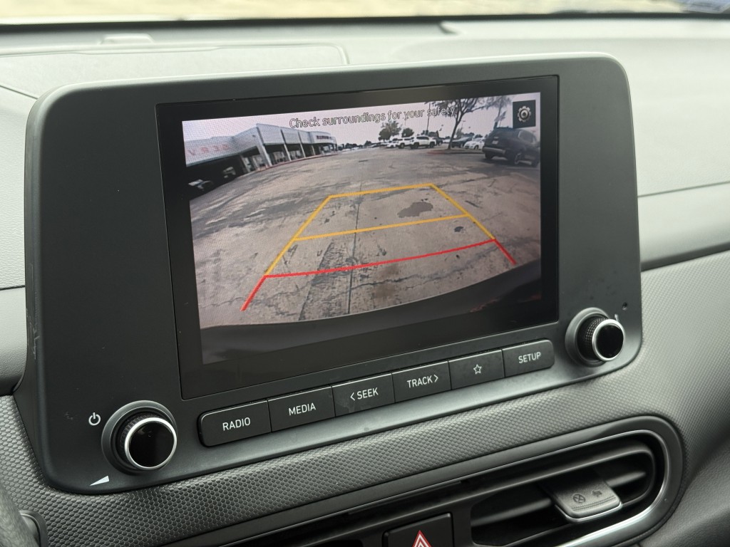 2023 Hyundai Kona Image 21