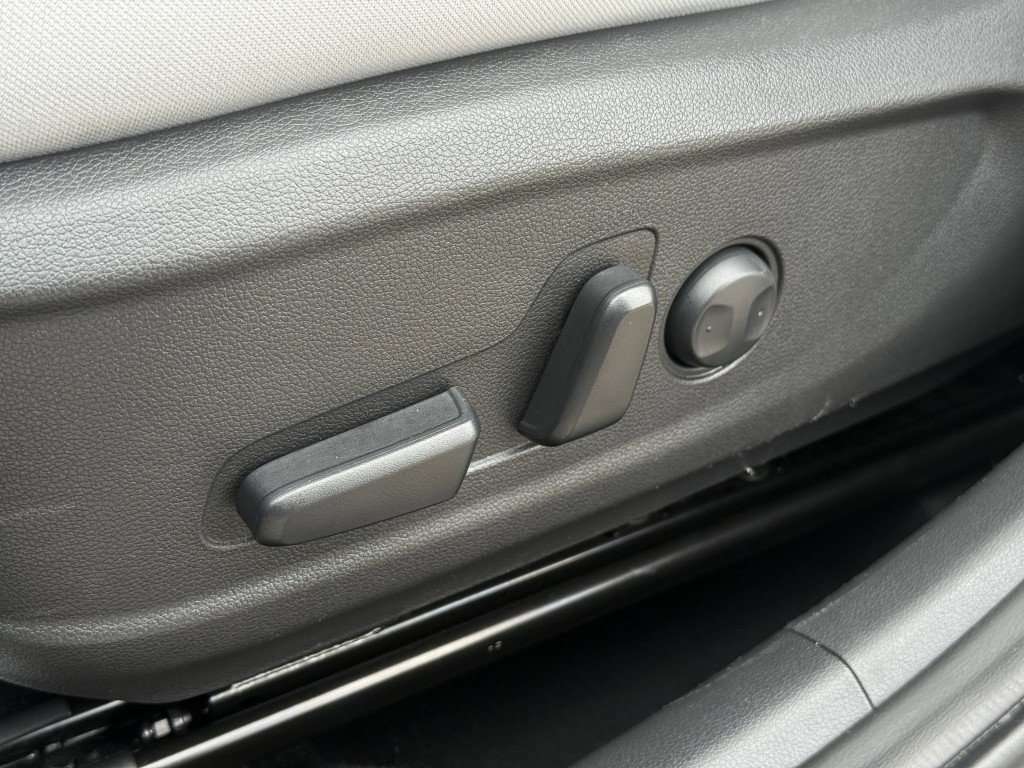 2023 Hyundai Kona Image 26