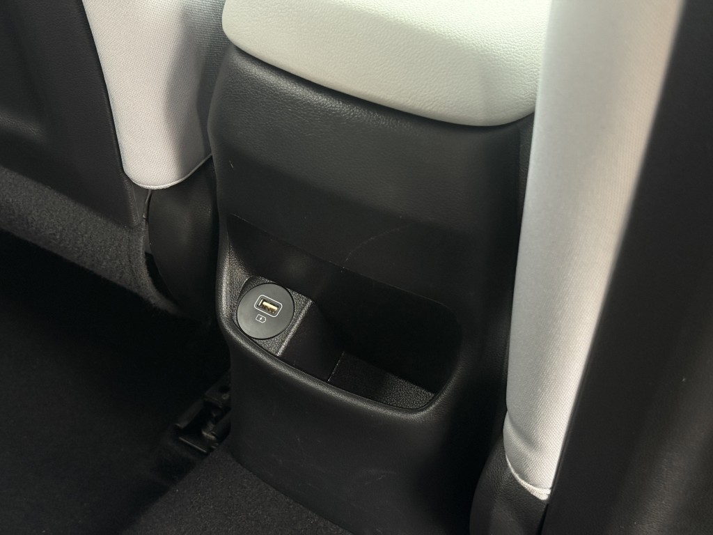 2023 Hyundai Kona Image 30