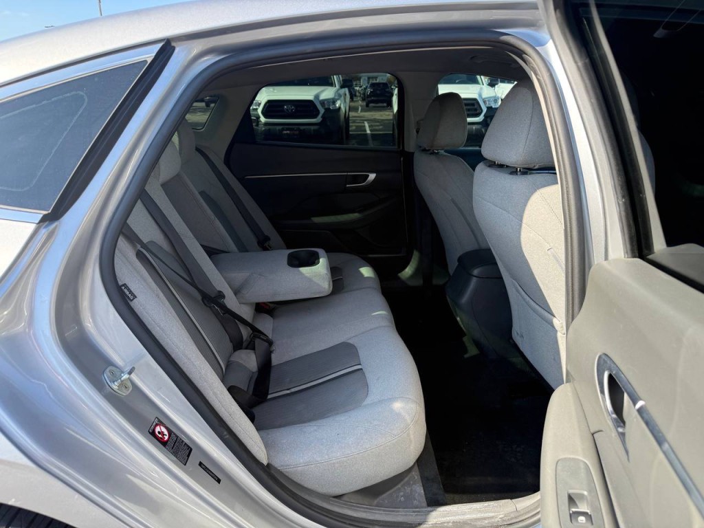 2021 Hyundai Sonata Image 31