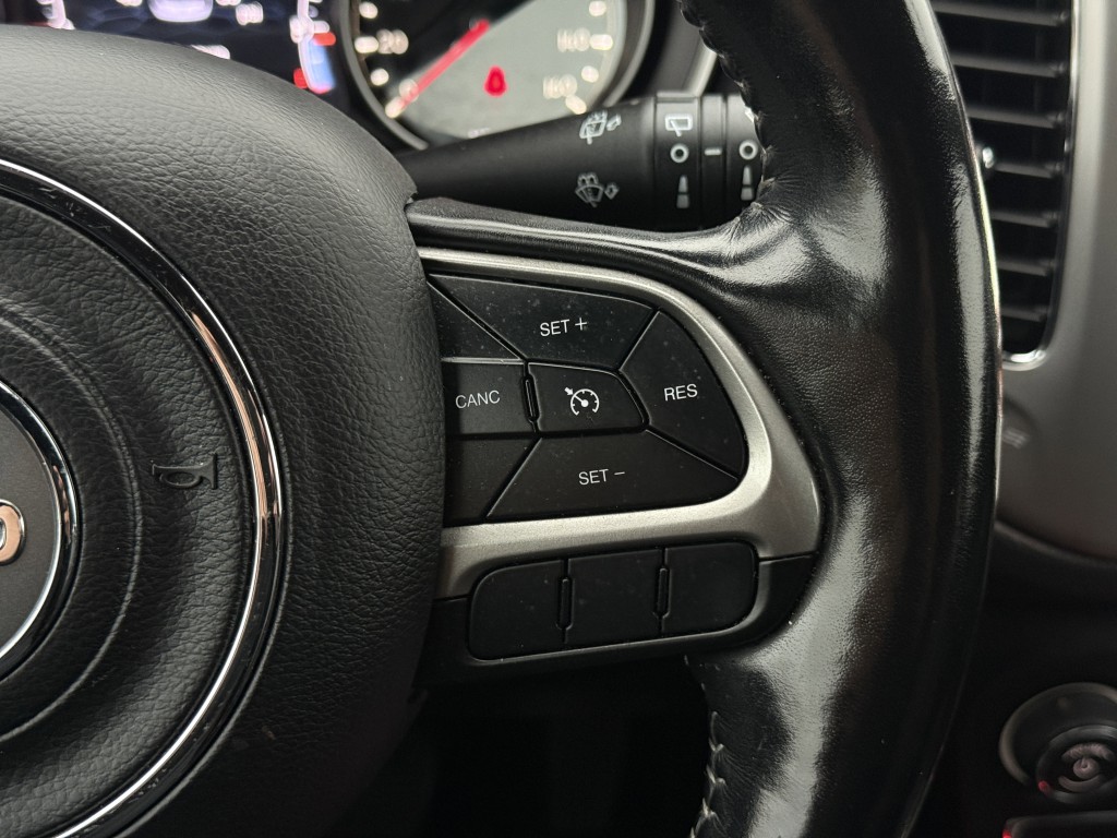 2021 Jeep Compass Image 18