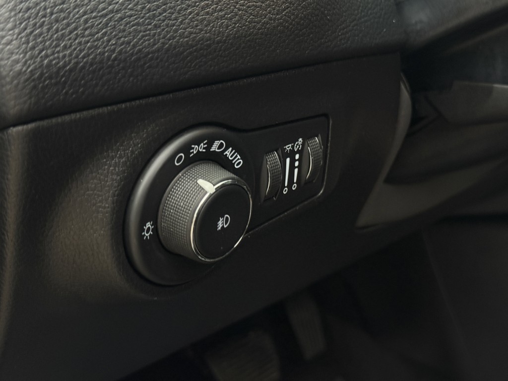 2021 Jeep Compass Image 27