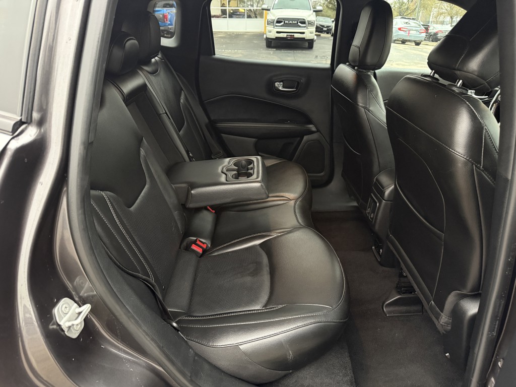 2021 Jeep Compass Image 31