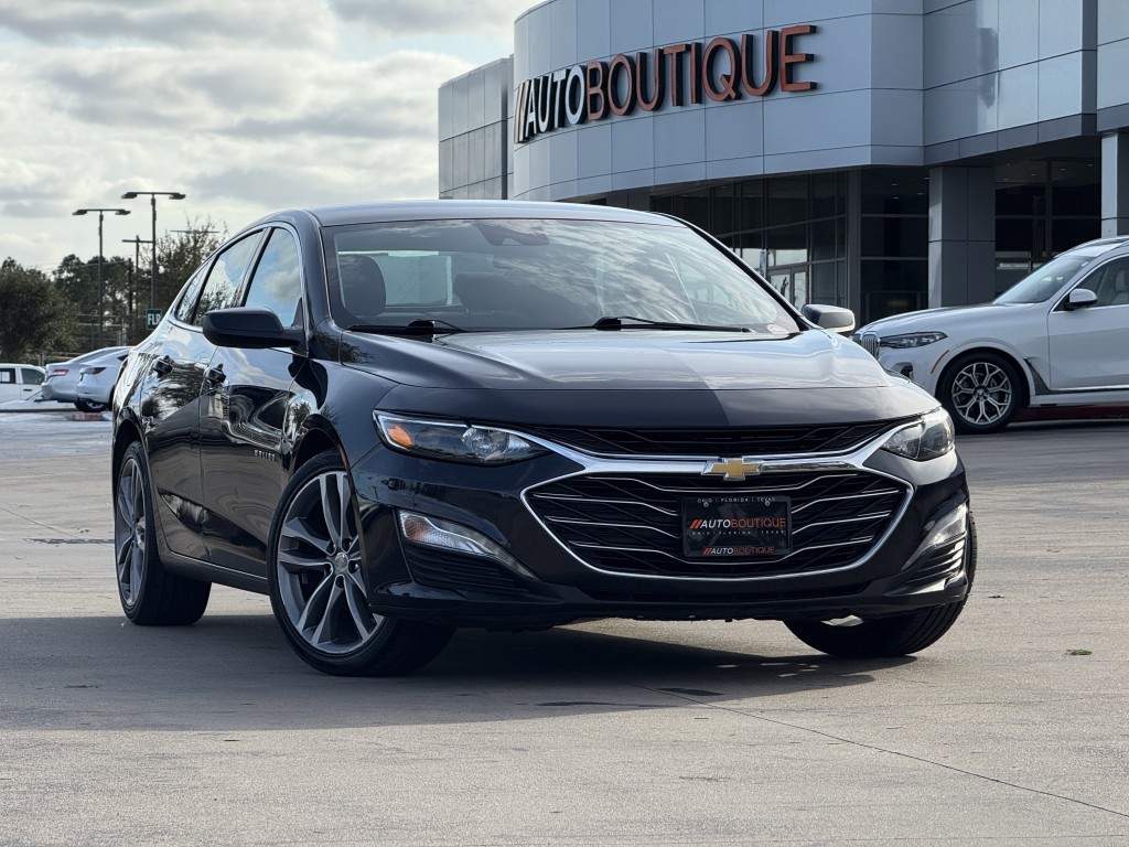 2023 Chevrolet Malibu Image 3