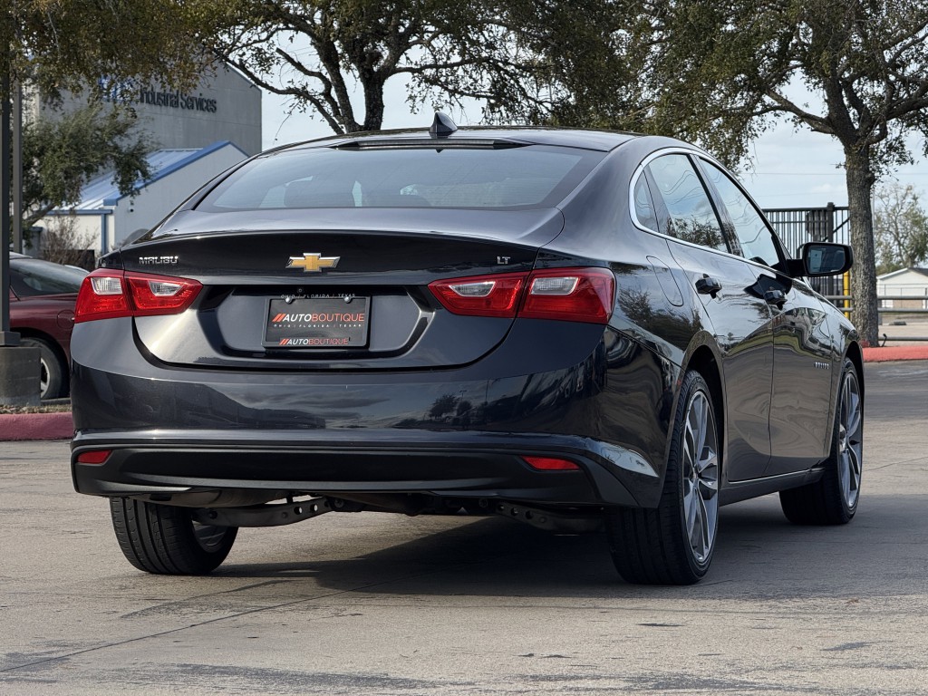 2023 Chevrolet Malibu Image 9