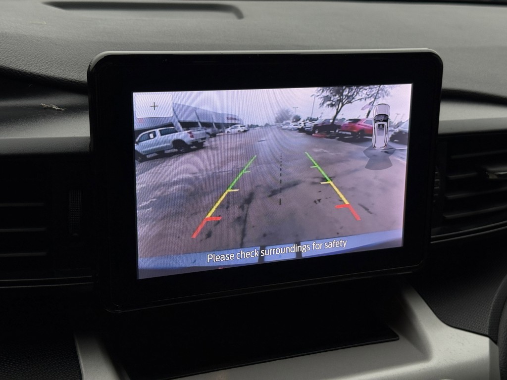 2020 Ford Explorer Image 22