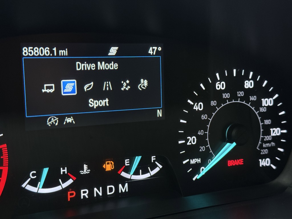 2020 Ford Explorer Image 26