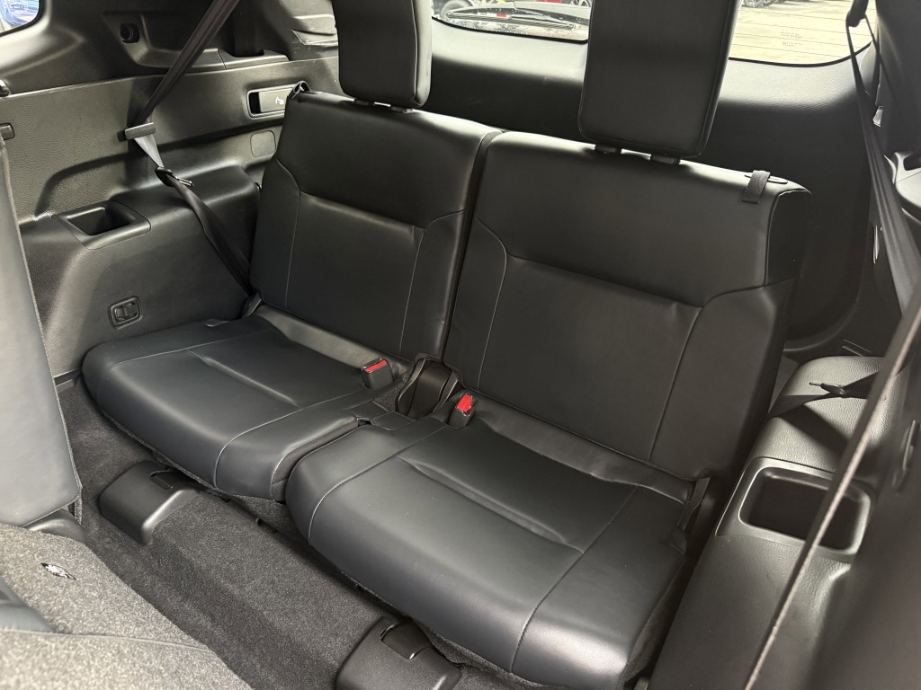 2023 Mitsubishi Outlander Image 32