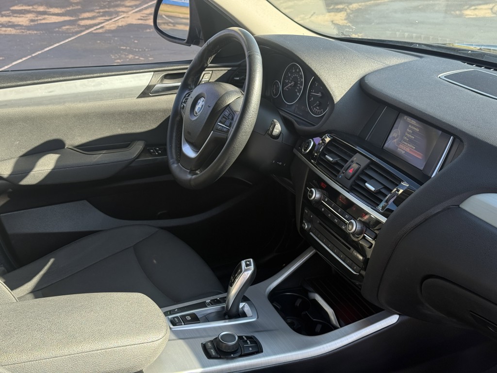 2017 BMW X3 Image 13