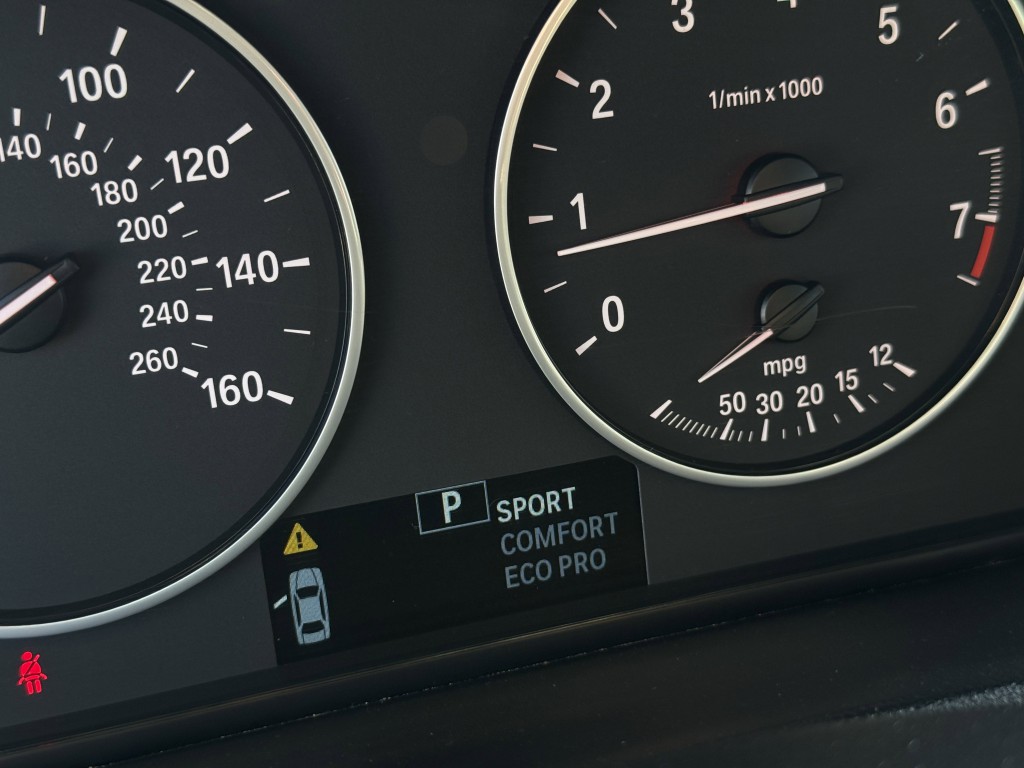 2017 BMW X3 Image 21