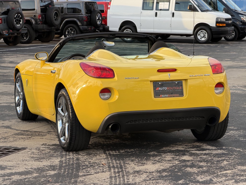 2007 Pontiac Solstice Image 9
