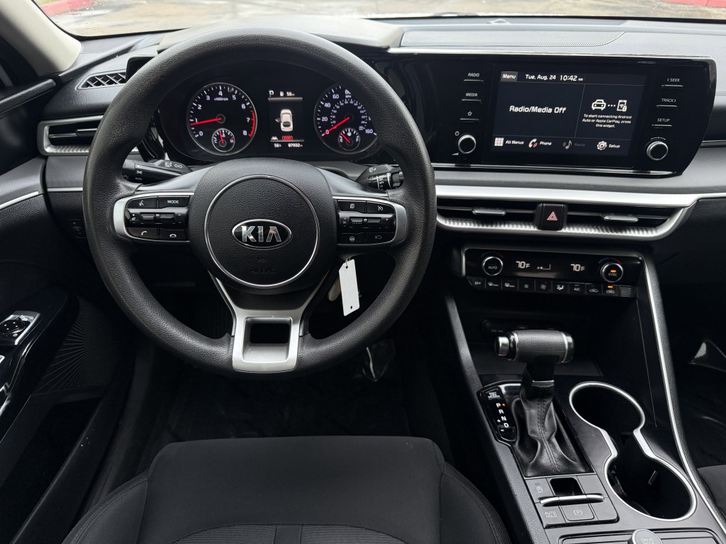 2021 Kia K5 Image 14