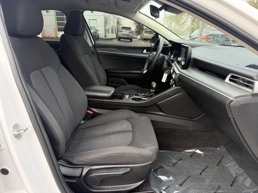 2021 Kia K5 Image 27