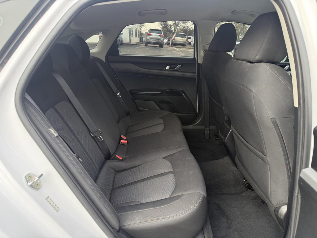 2021 Kia K5 Image 29