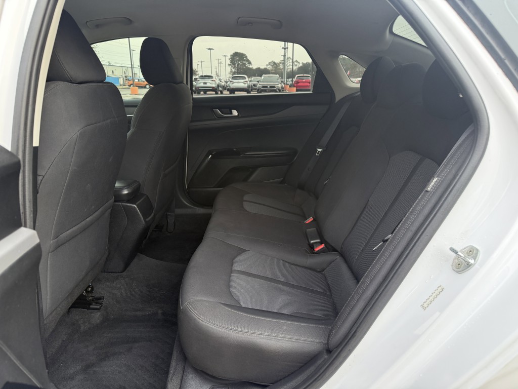 2021 Kia K5 Image 30