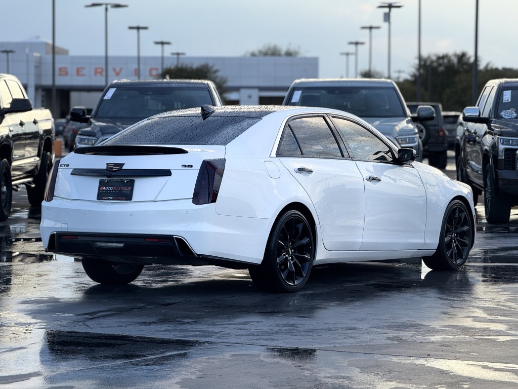 2018 Cadillac CTS Image 10
