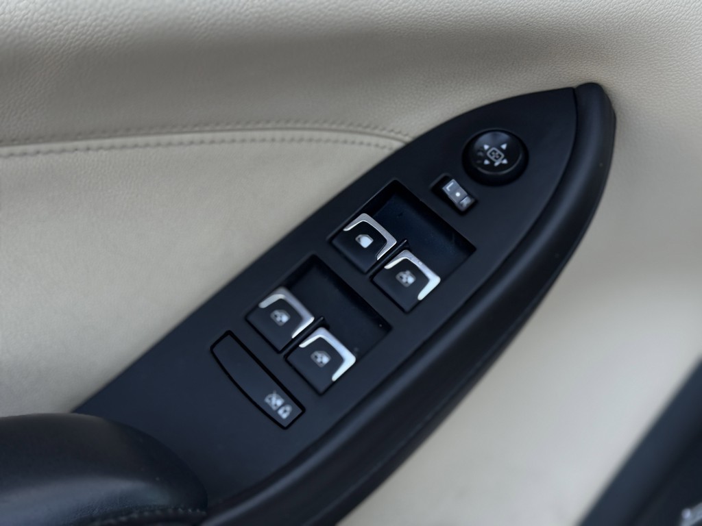 2018 Cadillac CTS Image 25