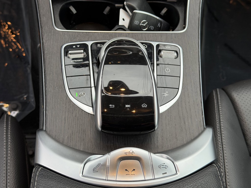 2019 Mercedes-Benz C-Class Image 22