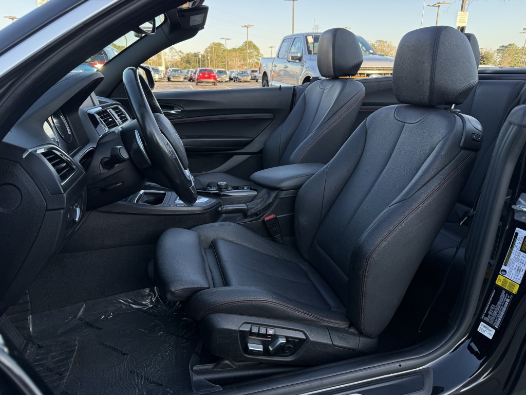 2020 BMW 2 Series Image 35