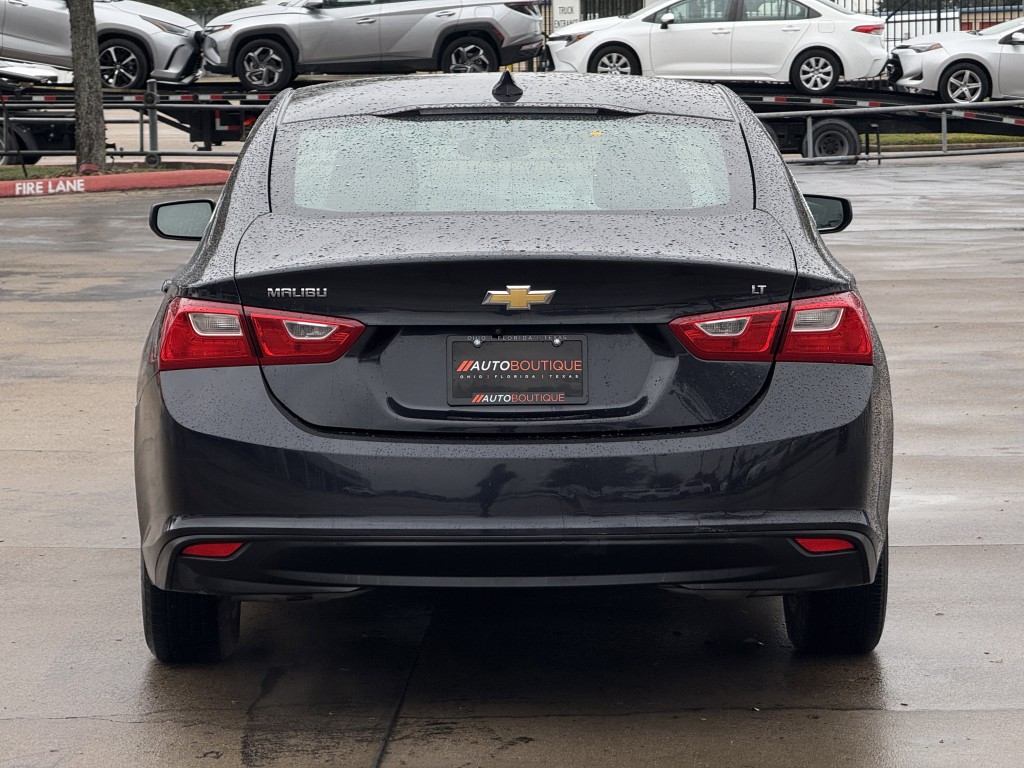 2023 Chevrolet Malibu Image 8