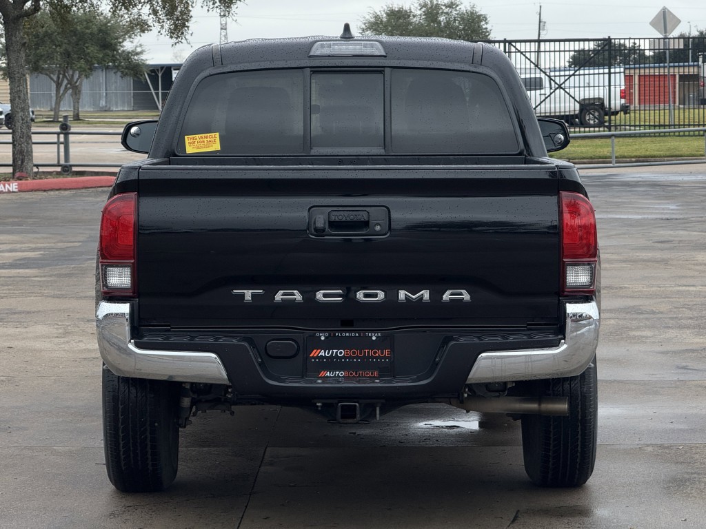 2020 Toyota Tacoma Image 8