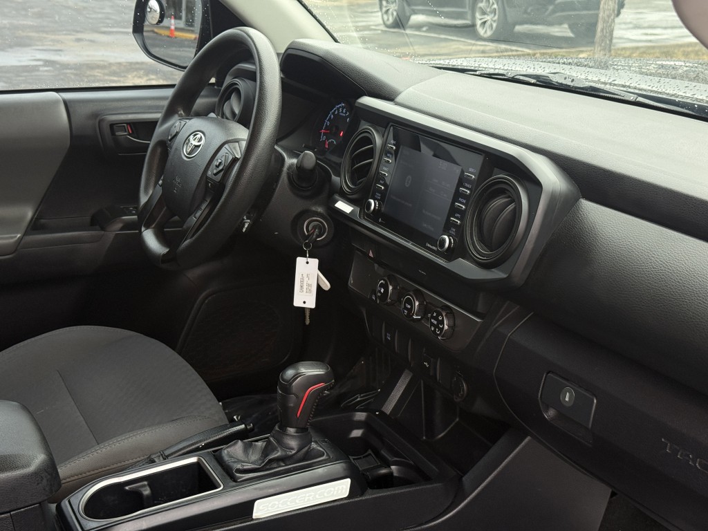 2020 Toyota Tacoma Image 13