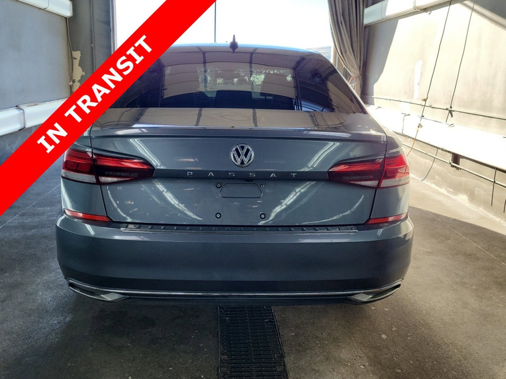 2022 Volkswagen Passat Image 6