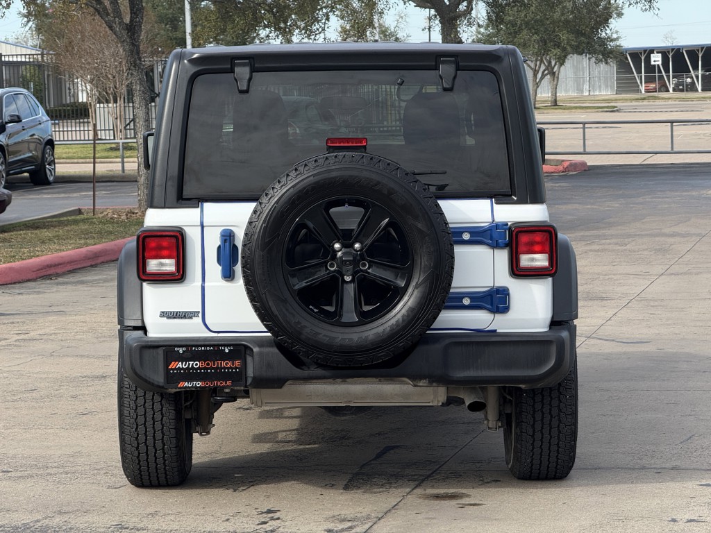 2023 Jeep Wrangler Image 8