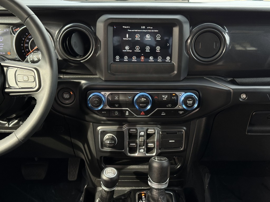 2023 Jeep Wrangler Image 20