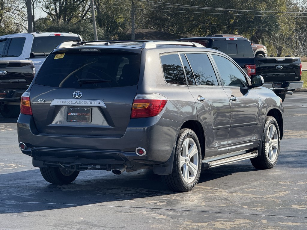 2010 Toyota Highlander Image 9