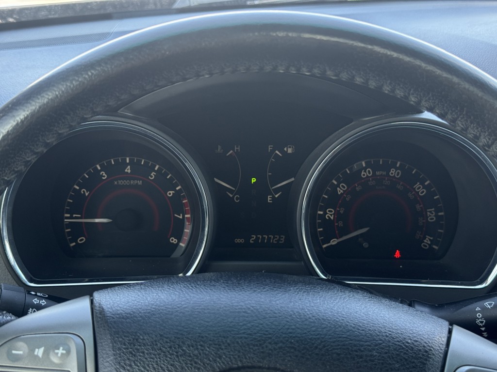 2010 Toyota Highlander Image 18