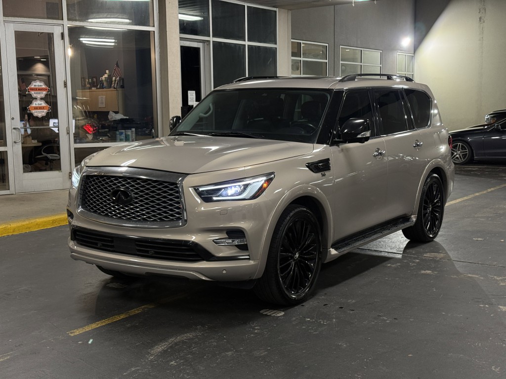 2018 INFINITI QX80 Image 5
