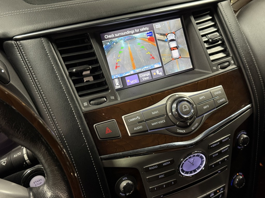 2018 INFINITI QX80 Image 22