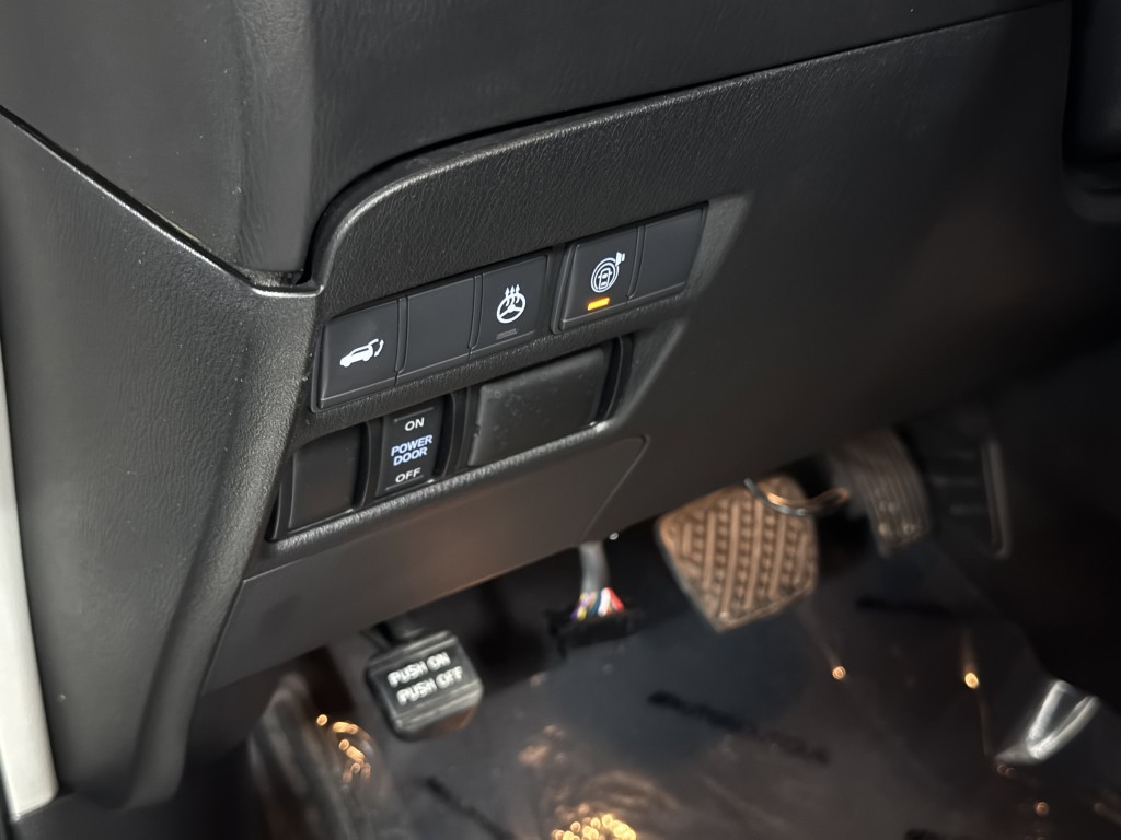 2018 INFINITI QX80 Image 26