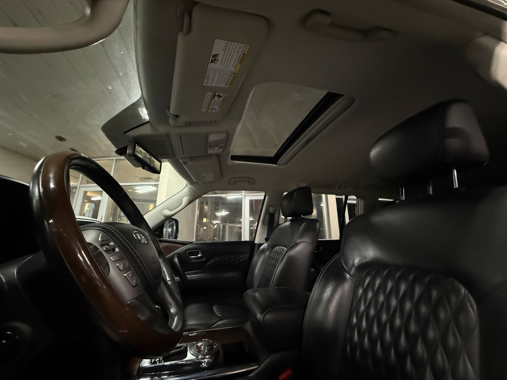 2018 INFINITI QX80 Image 29