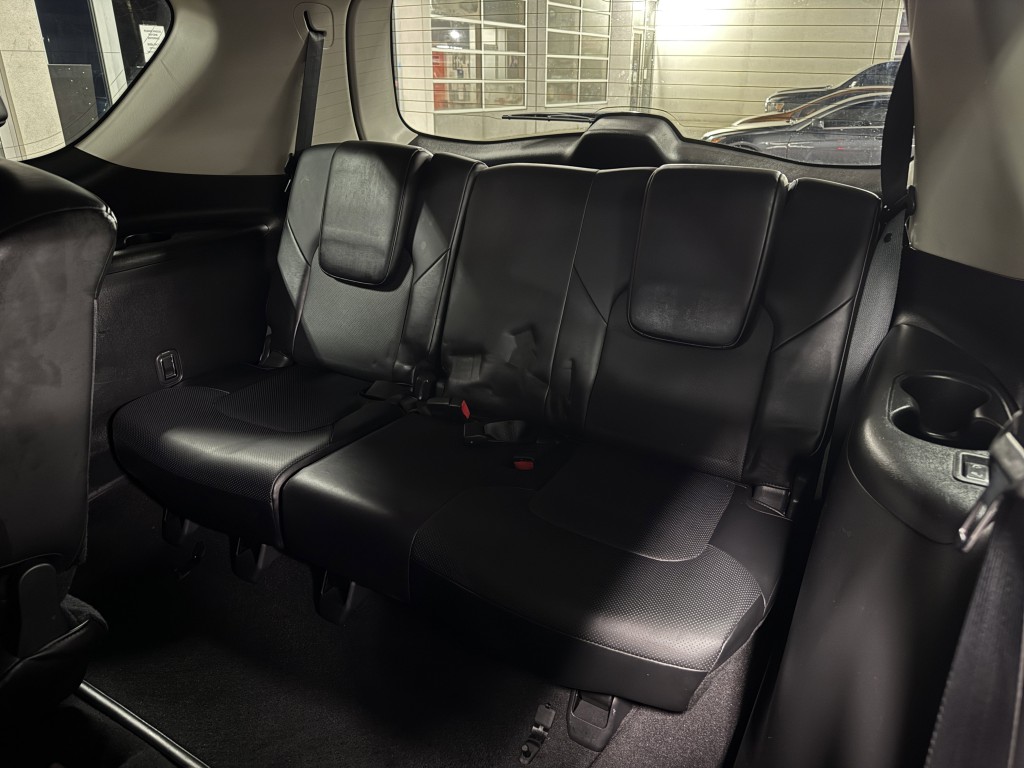 2018 INFINITI QX80 Image 35