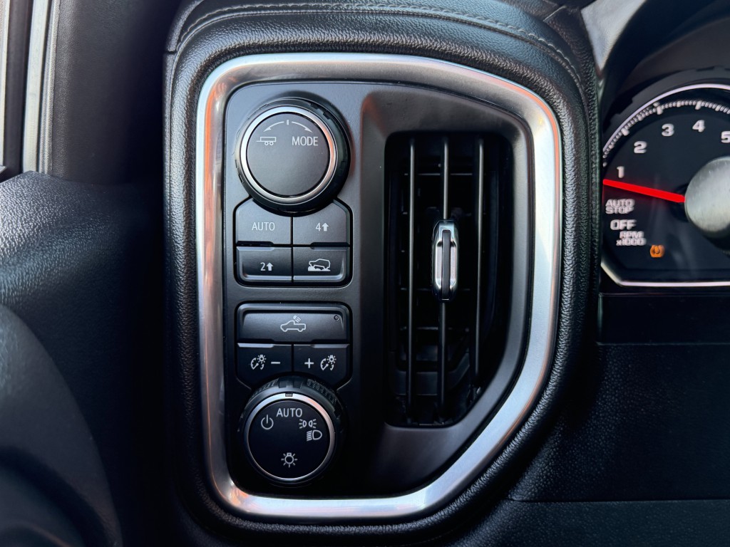 2020 Chevrolet Silverado 1500 Image 18