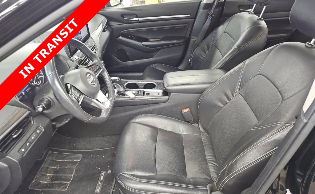 2023 Nissan Altima Image 8