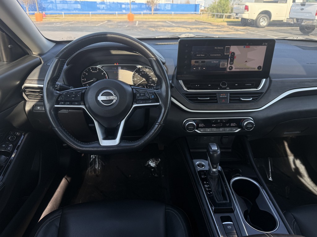 2023 Nissan Altima Image 14