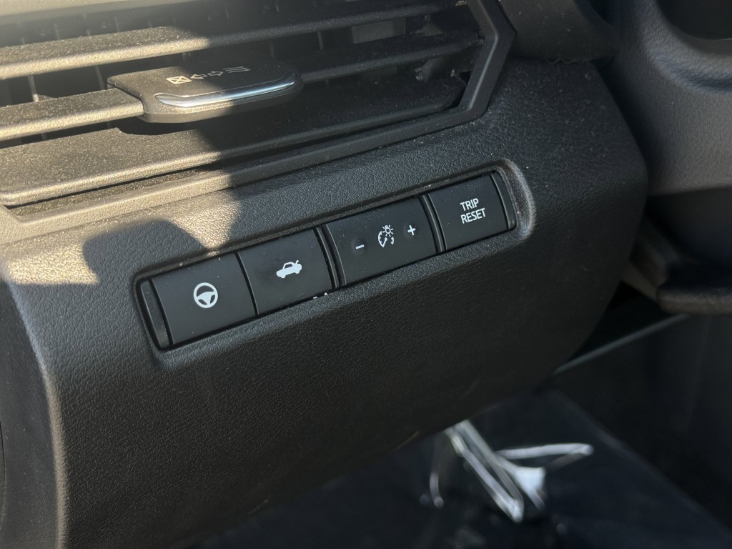 2023 Nissan Altima Image 25