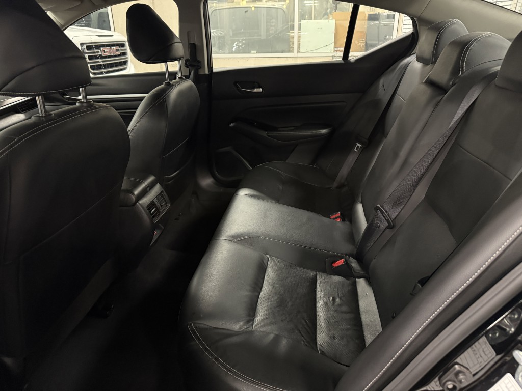 2023 Nissan Altima Image 29