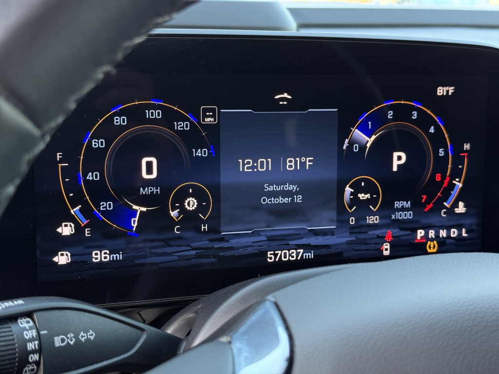 2025 Chevrolet Suburban Image 20