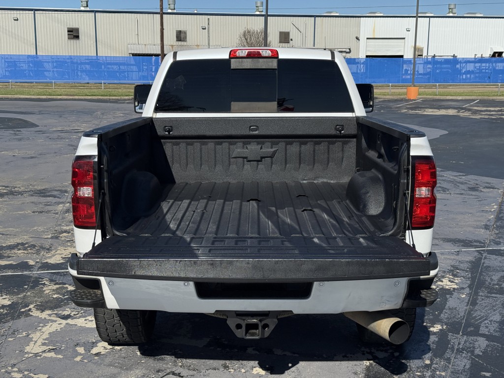 2019 Chevrolet Silverado 1500 Image 12