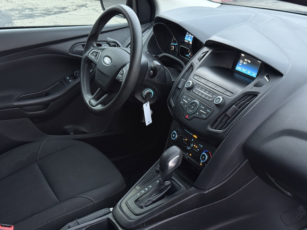 2018 Ford Focus Image 12