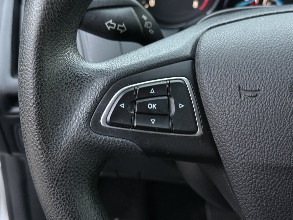 2018 Ford Focus Image 15