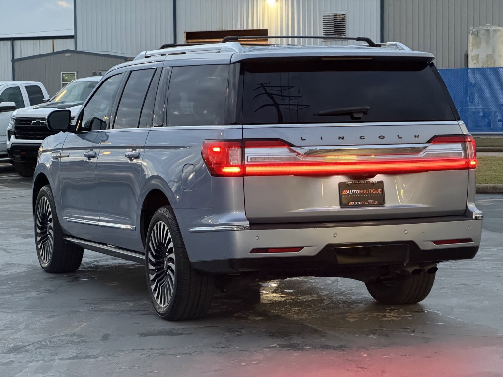 2020 Lincoln Navigator Image 12