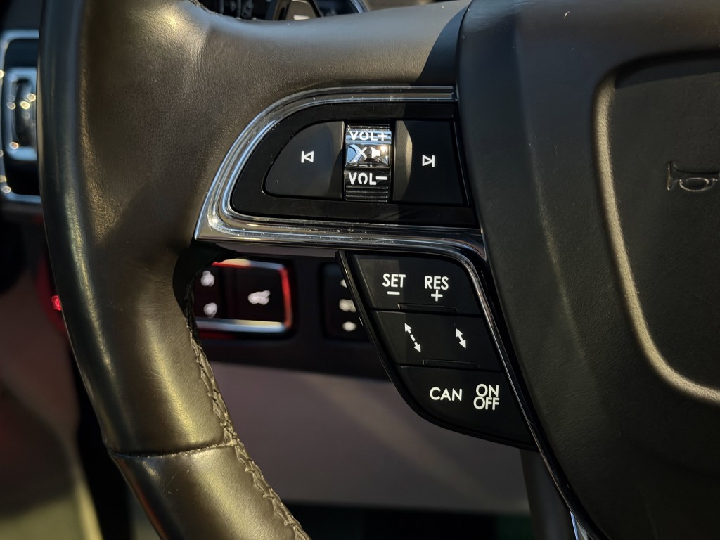 2020 Lincoln Navigator Image 20