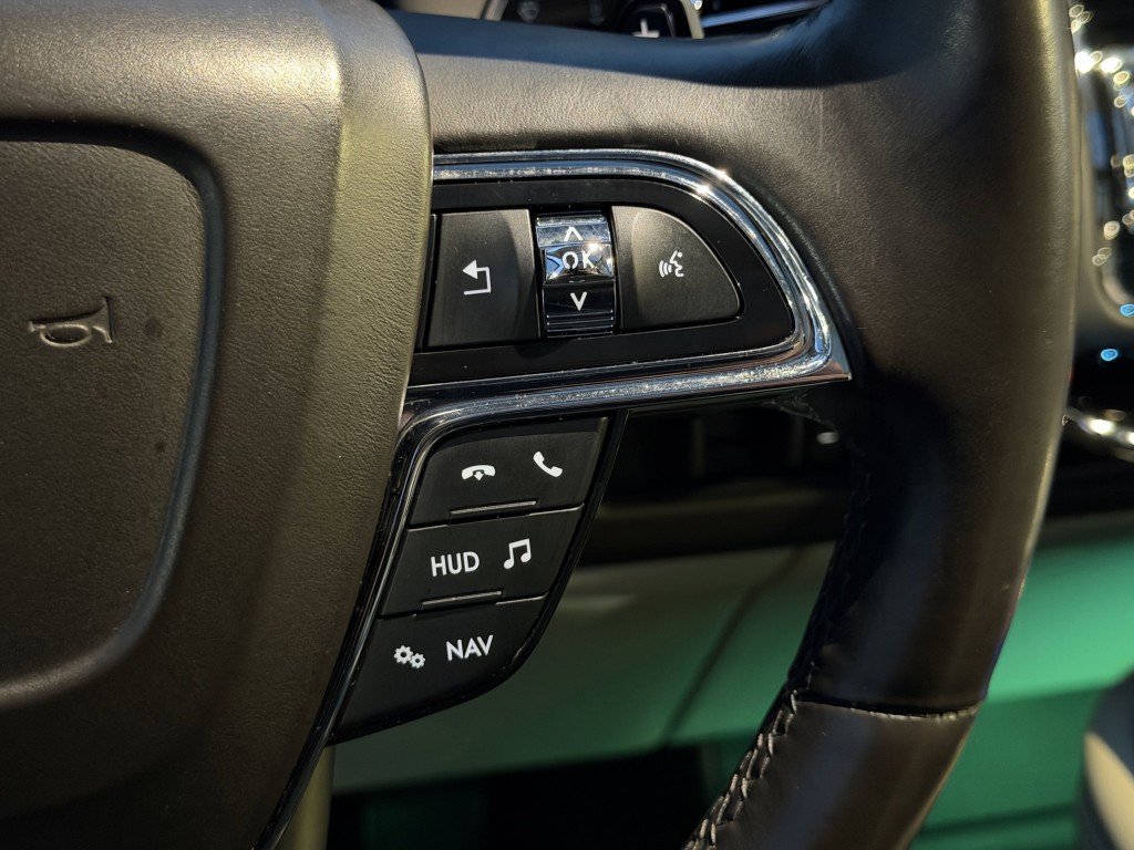 2020 Lincoln Navigator Image 21