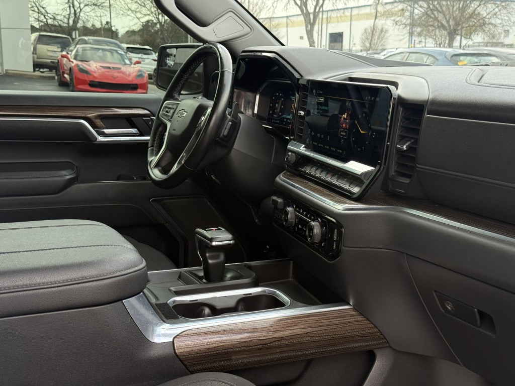 2023 Chevrolet Silverado 1500 Image 14