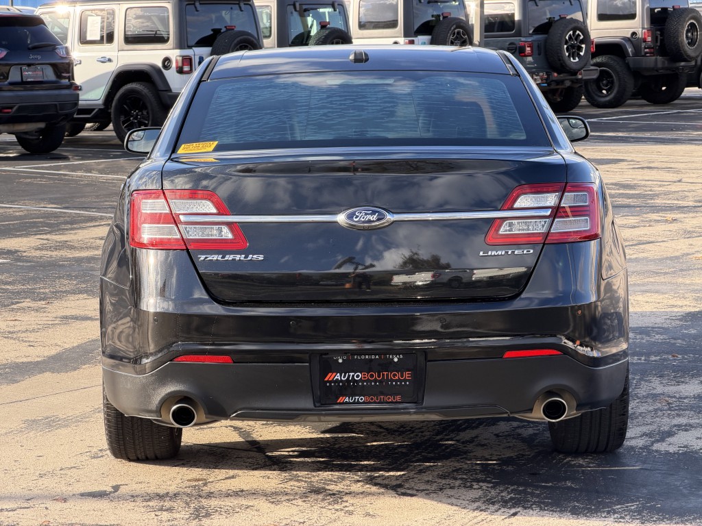 2013 Ford Taurus Image 8